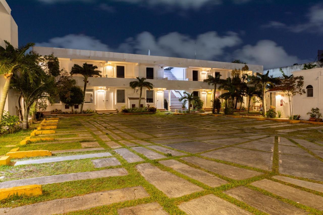 Soy Local Cancún Buitenkant foto