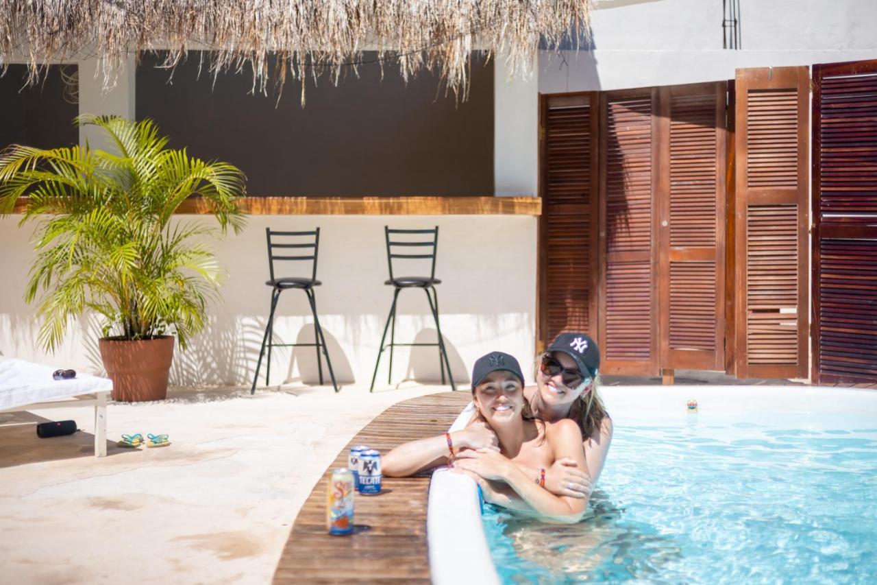 Soy Local Cancún Buitenkant foto